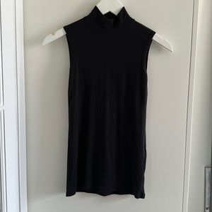 Reformation black ribbed turtleneck tank top small